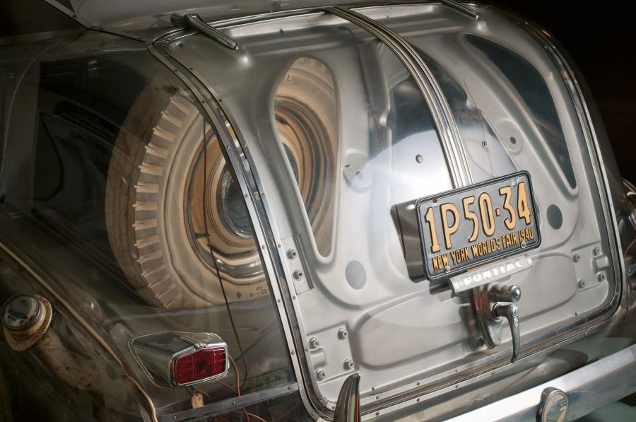  Pontiac Plexiglas Deluxe Six Ghost Car 1939 года  (фото 3 из 21)
